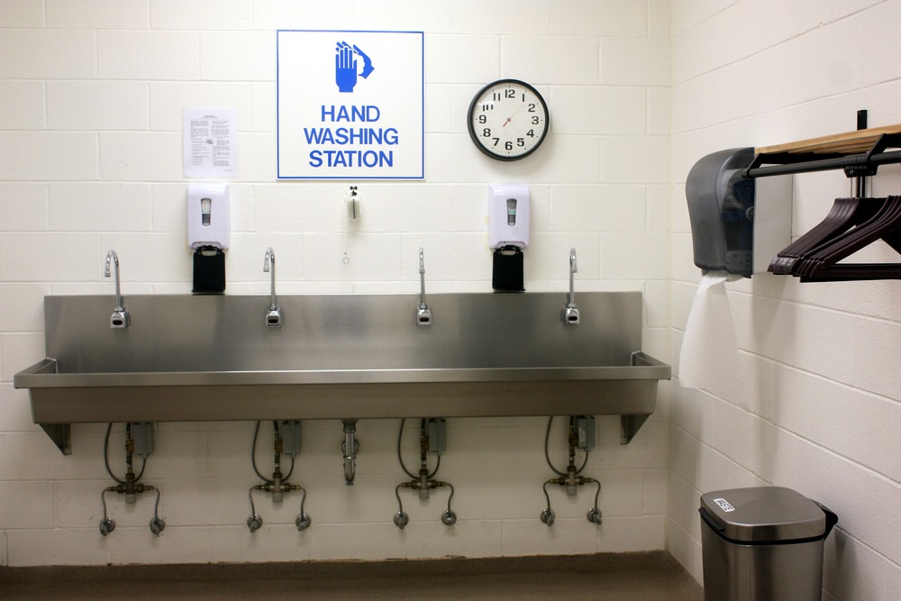 Portable Handwashing Station Rental: Meet OSHA Requirements